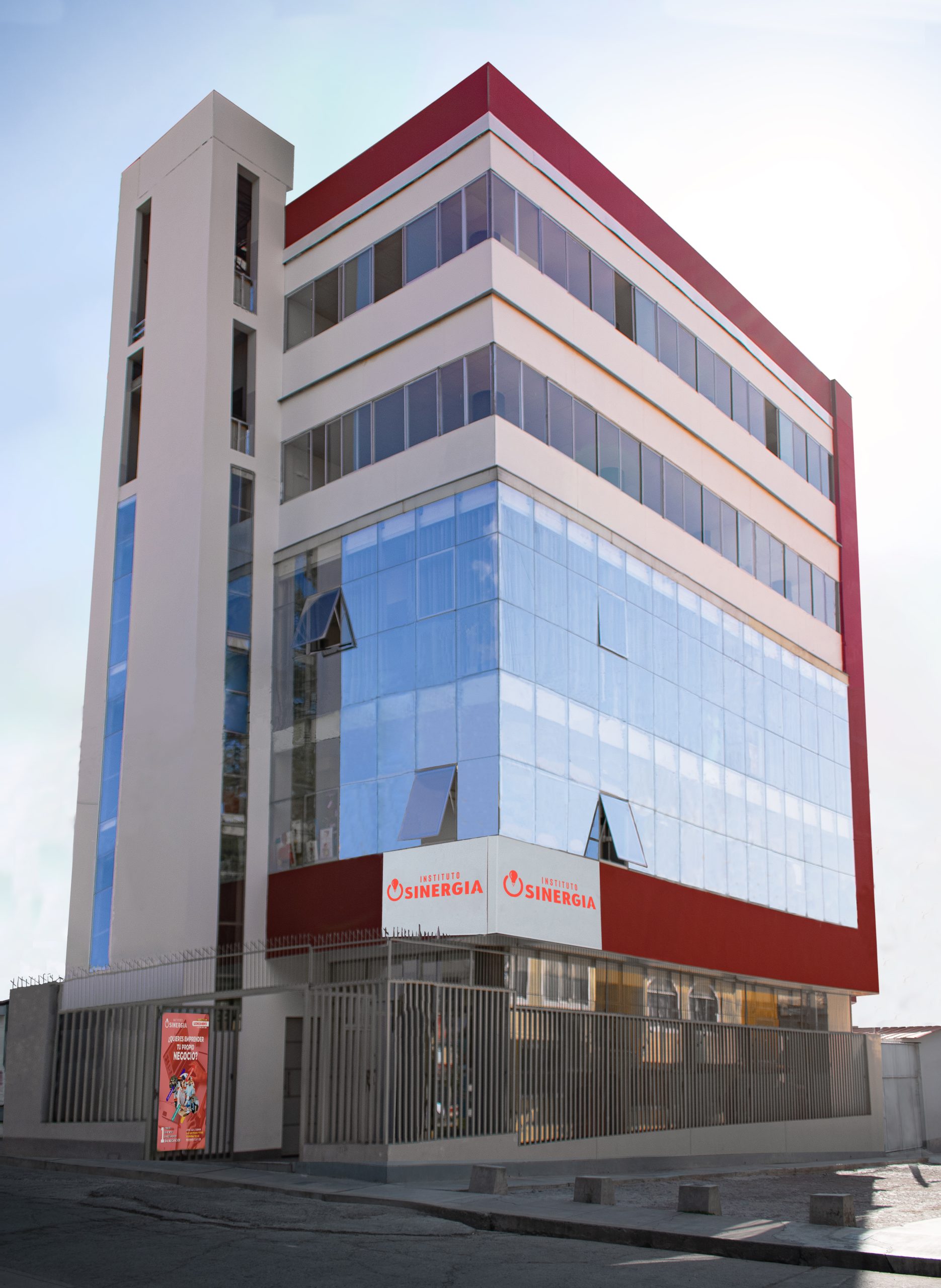 Infraestructura moderna del Instituto Sinergia